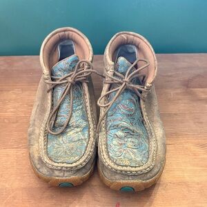 Twisted X Tooled Chukka Driving Moc size 8.5